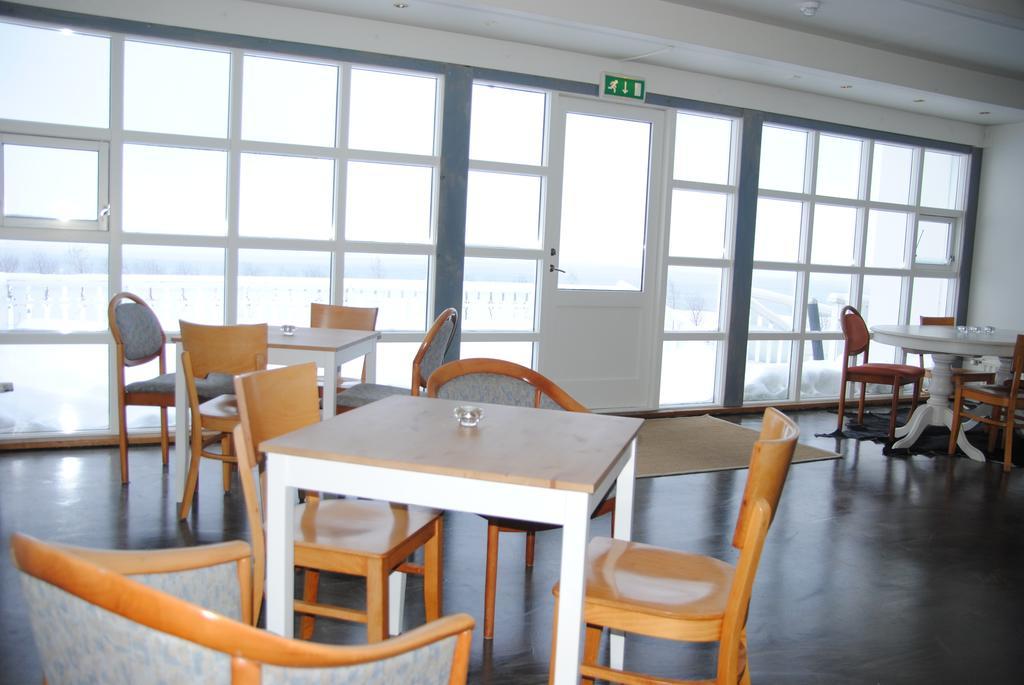 Hotel Sveinbjarnargerdi Svalbarthseyri Esterno foto