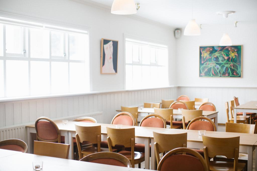 Hotel Sveinbjarnargerdi Svalbarthseyri Esterno foto