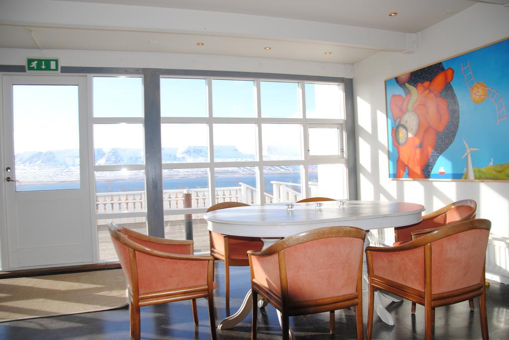 Hotel Sveinbjarnargerdi Svalbarthseyri Esterno foto