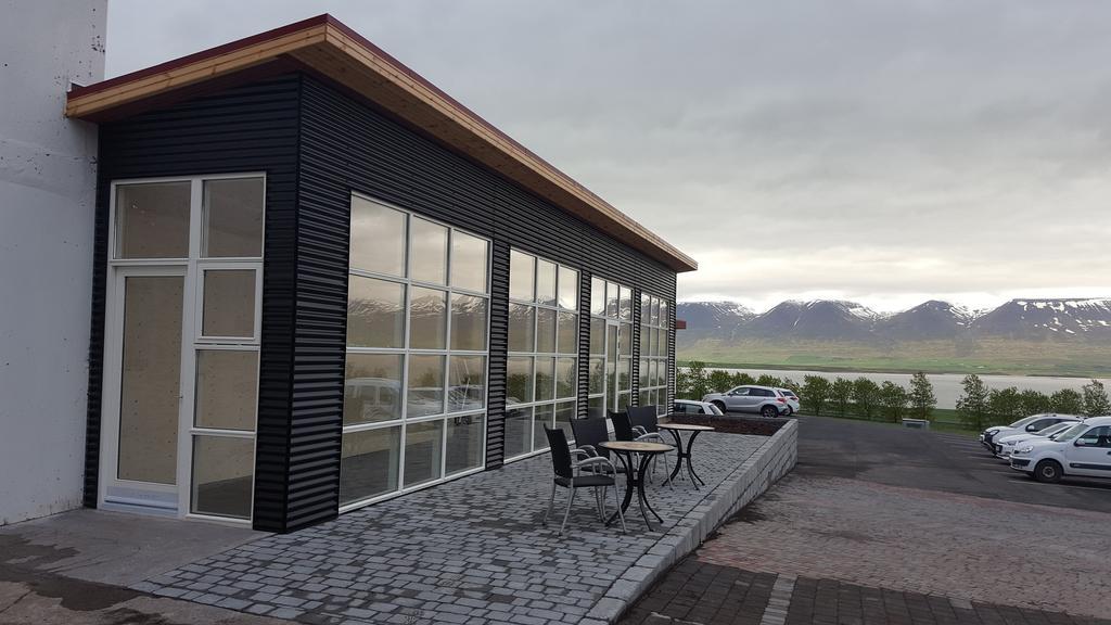 Hotel Sveinbjarnargerdi Svalbarthseyri Esterno foto
