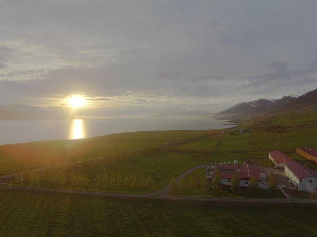 Hotel Sveinbjarnargerdi Svalbarthseyri Esterno foto