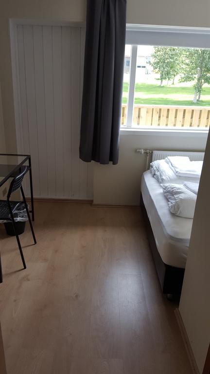 Hotel Sveinbjarnargerdi Svalbarthseyri Esterno foto