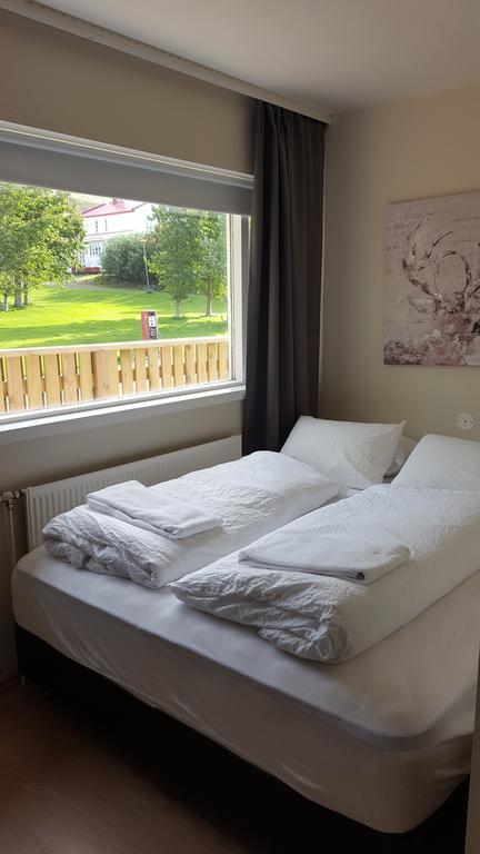 Hotel Sveinbjarnargerdi Svalbarthseyri Esterno foto